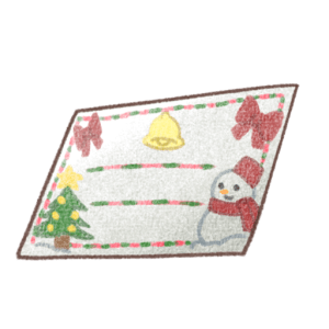 ベルとリボンで飾られた枠の中に、雪だるまとクリスマスツリーが描かれたカード風イラスト。クレヨン調の手書き風でやさしい雰囲気のデザイン